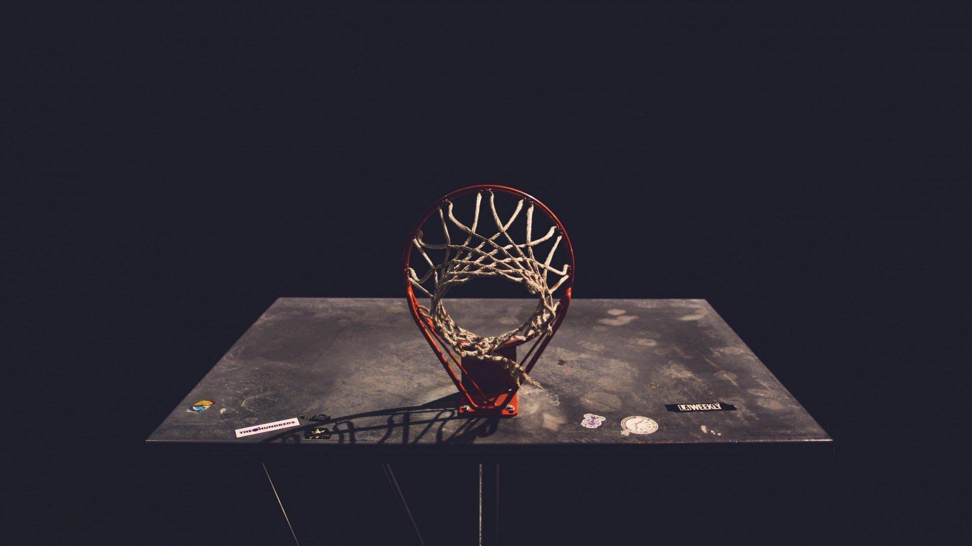 世纪大战前瞻，巴萨爆揍还是皇马扛揍？