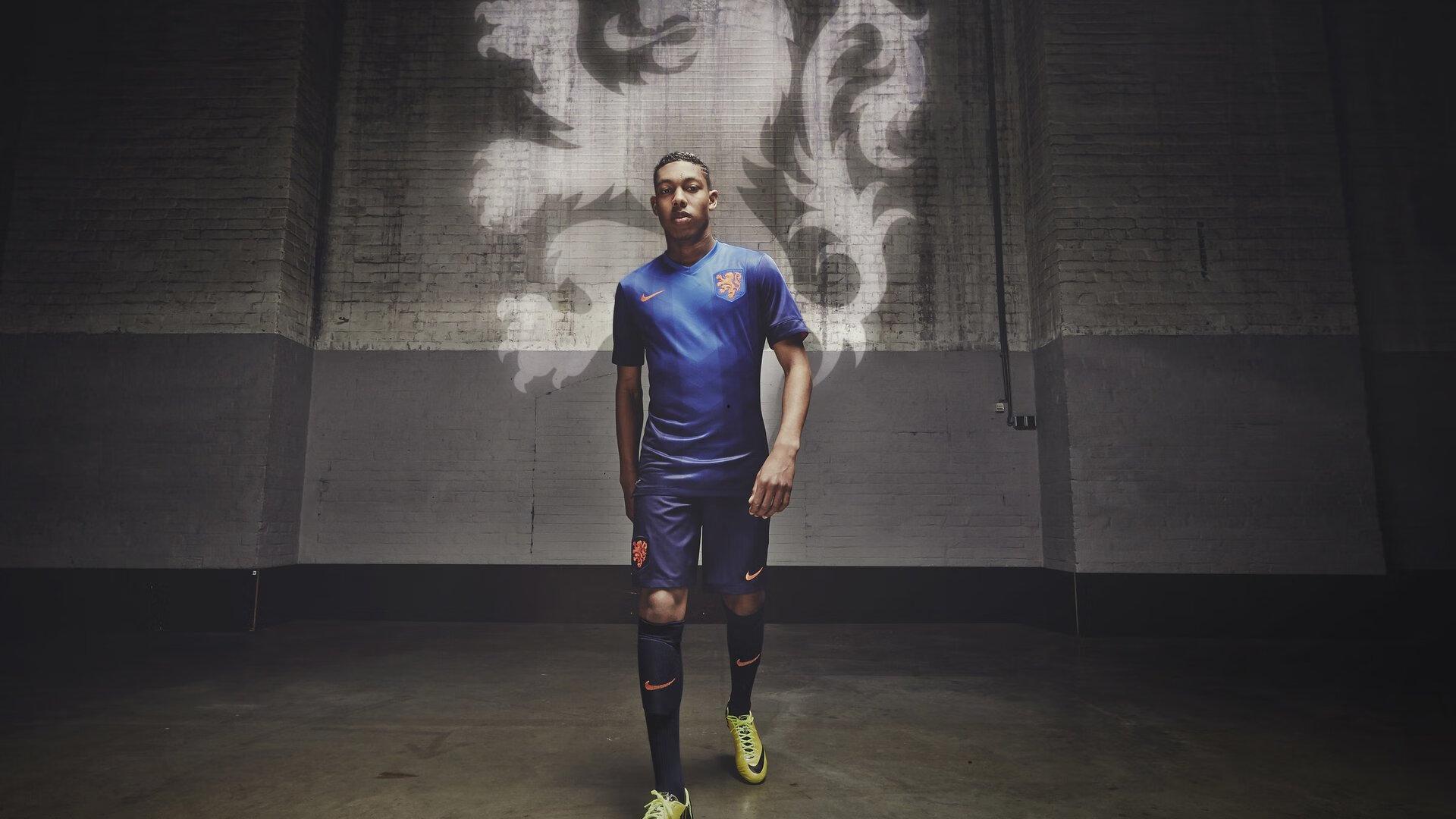 德尚暗示吉鲁仍有机会入选世界杯名单 姆巴佩坦言国家队环境更自由